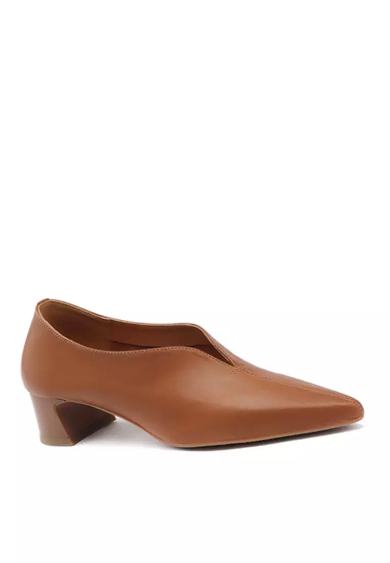 Discount on Twenty Eight Shoes  shoes - SKU: VANSA Simple Sheep Leather Pointed Toe Mid Heel Pumps VSW-HA456DF