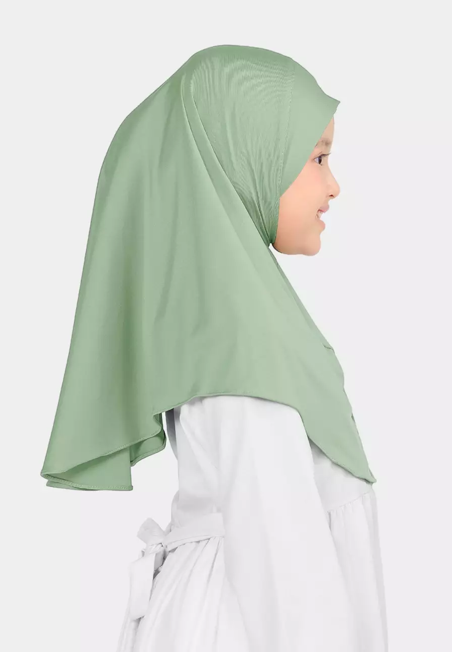 Cotton Bee - Atiyah Bergo Anak | Hijab Instan Anak - Sage Green - S