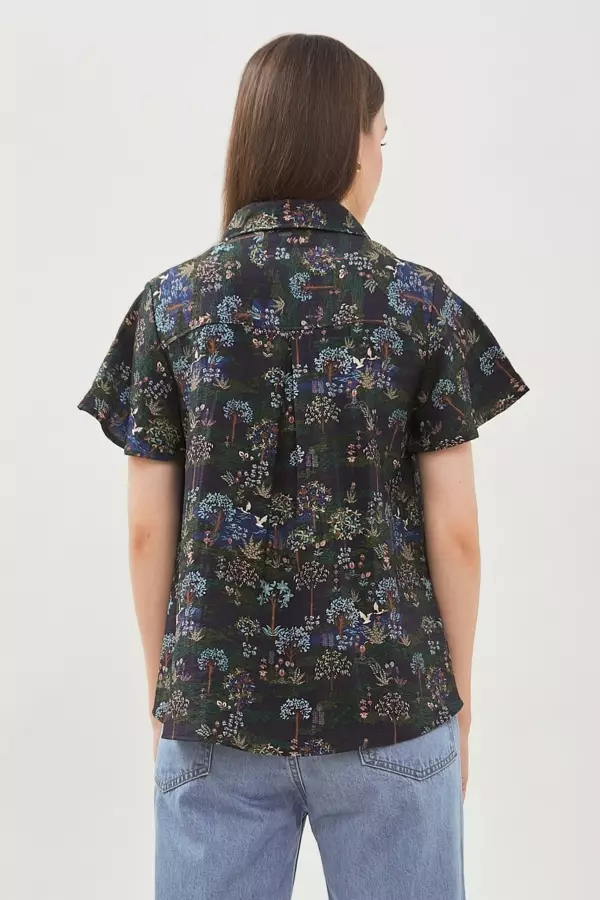 MINIMAL - Azuka Blus Motif Floral - Navy Colour Navy