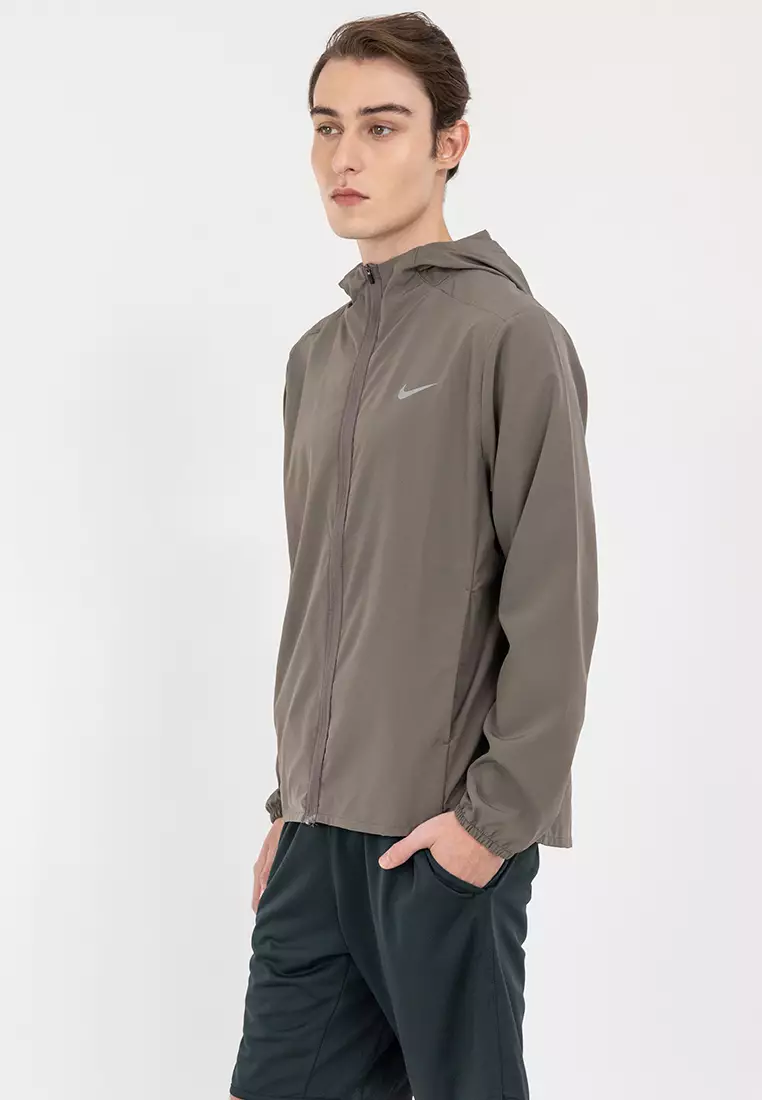 Form Dri-FIT Hooded Versatile Jacket