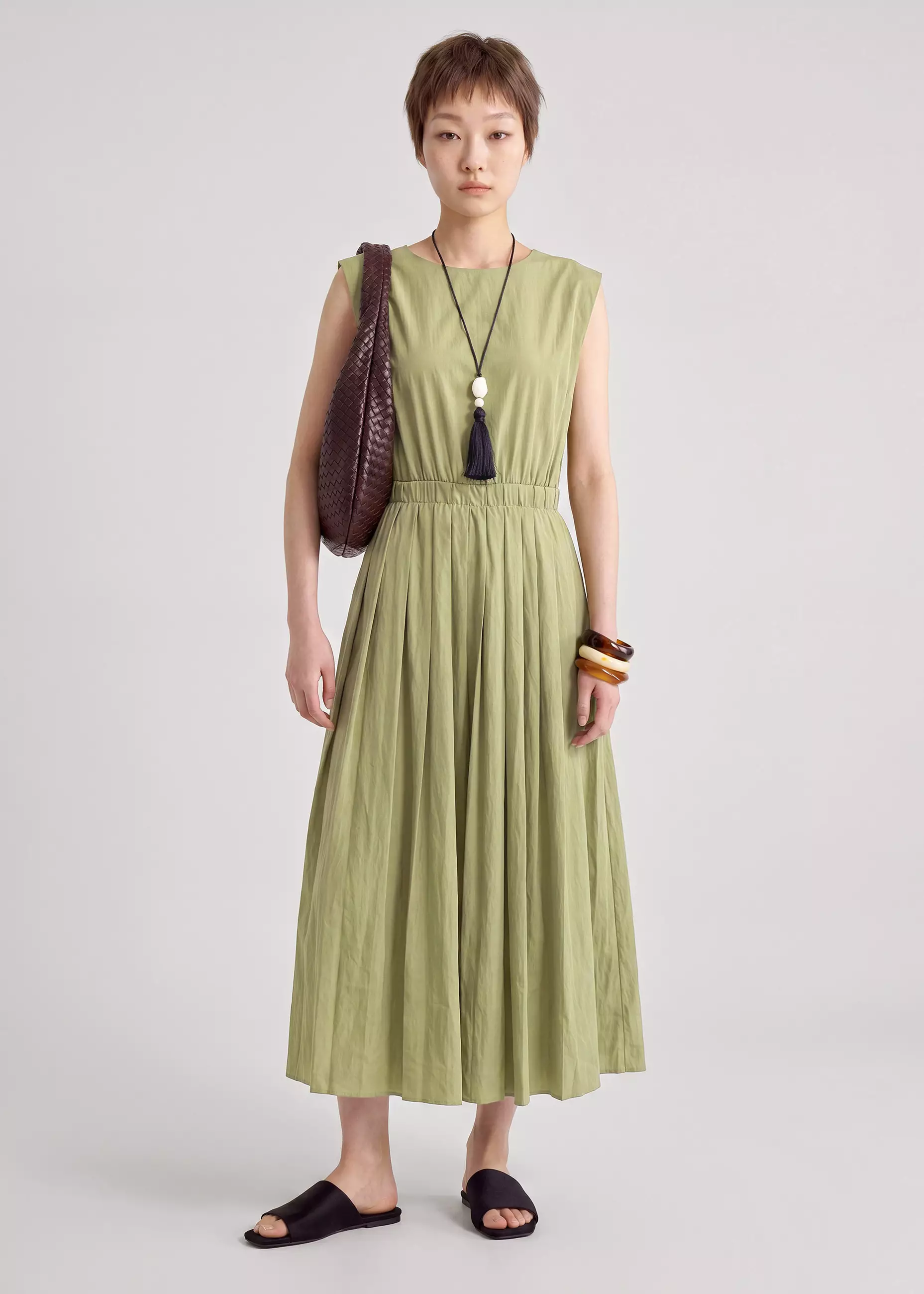 love bonito green dress Jual Love, Wanita - Pleated Floor Length Dress Original 2026 size-2x