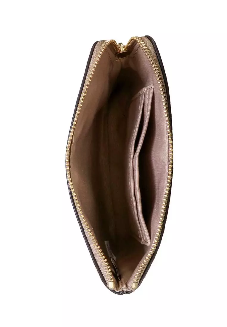 Corner Zip Small Wristlet in Crossgrain Leather - Beige