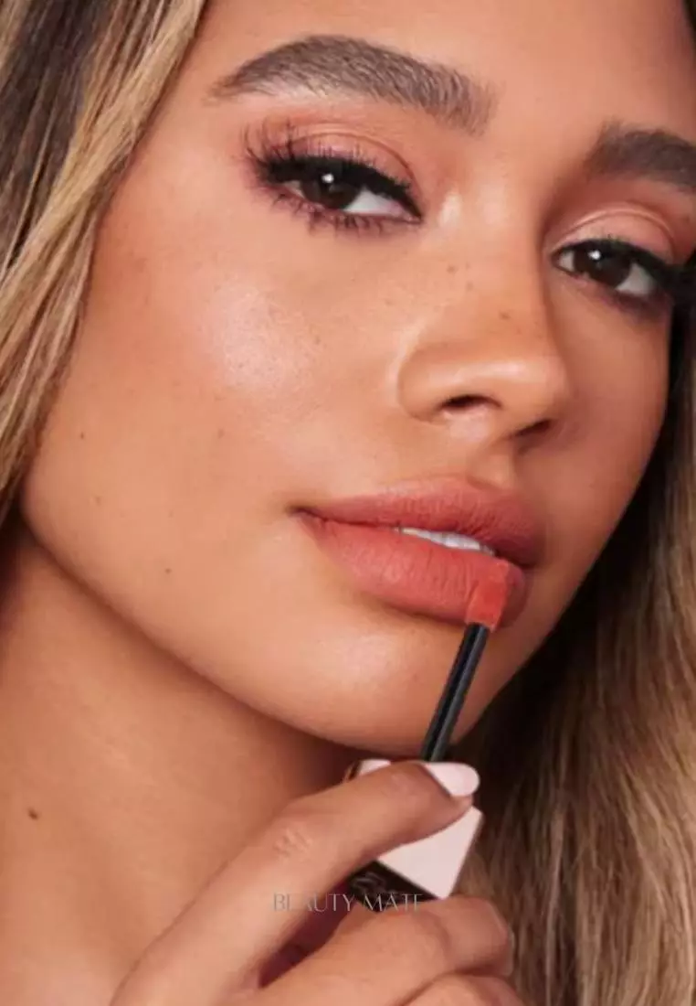 Lip Velvet Liquid Lipstick Kiss