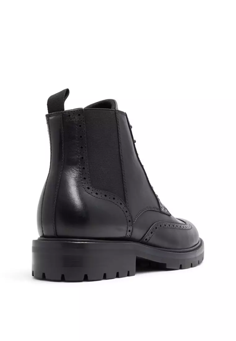 Toney Boots