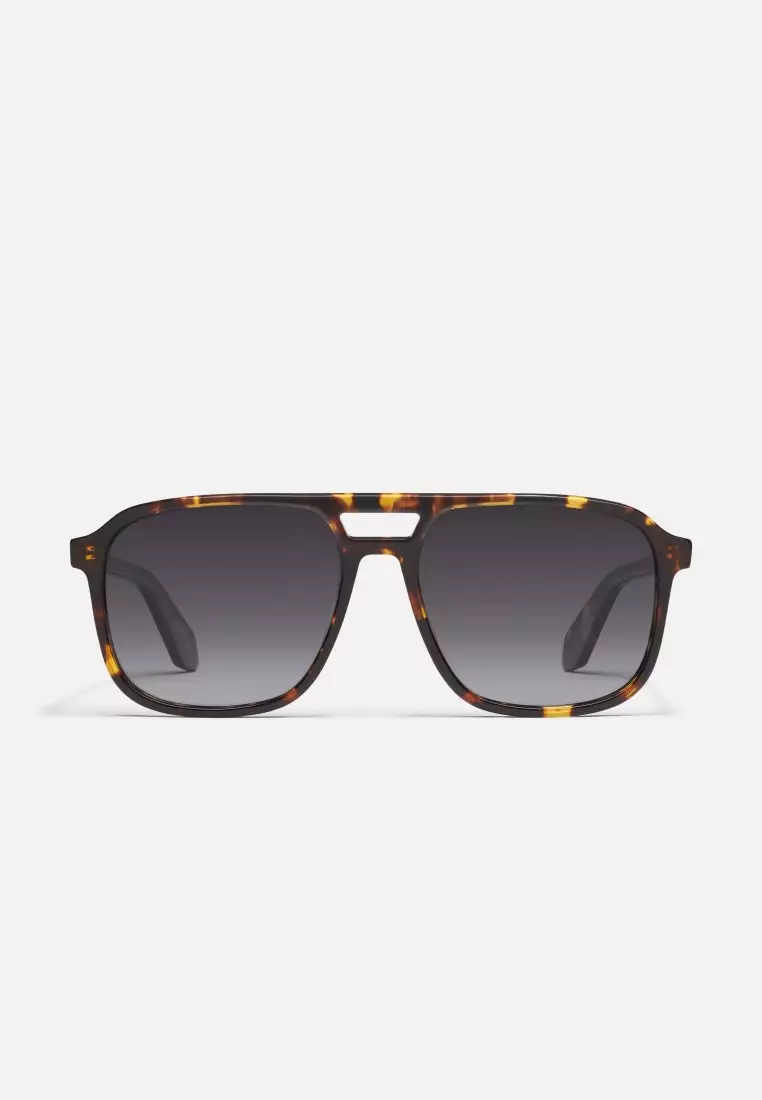 On The Fly Sunglasses - Tort/Smoke Polarized