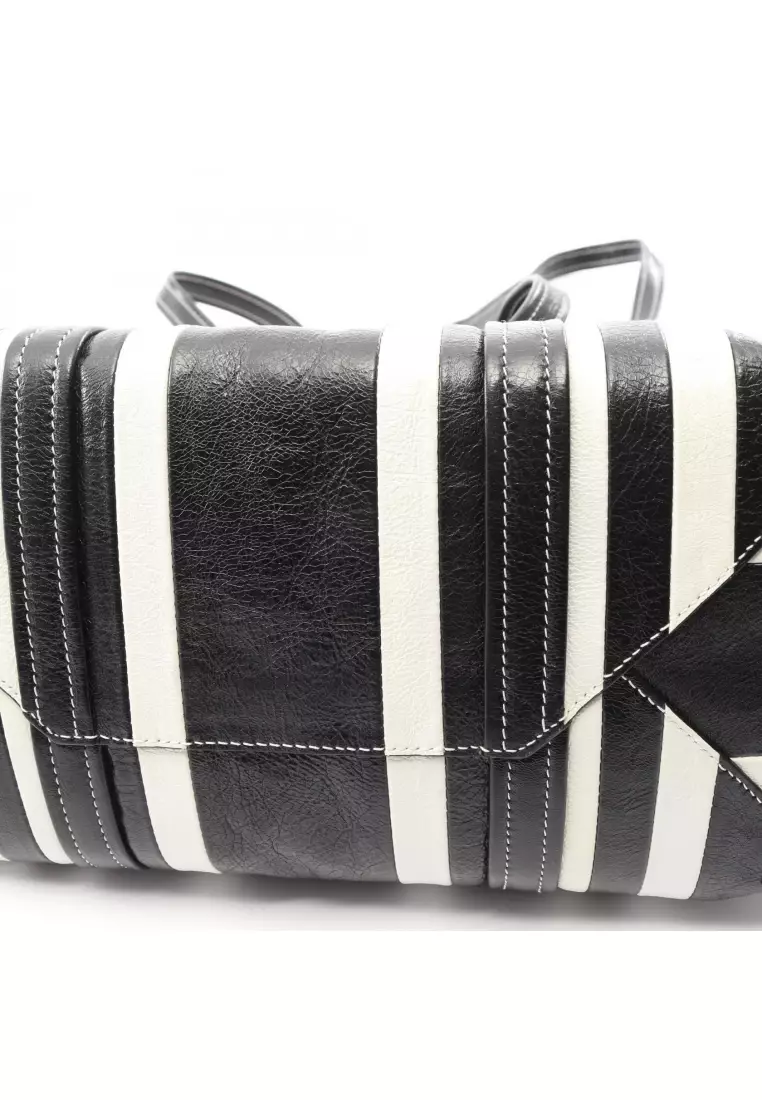 Pre-Loved BALENCIAGA BARBES E/W SHOPPER Shoulder bag tote bag stripe leather black white 2WAY