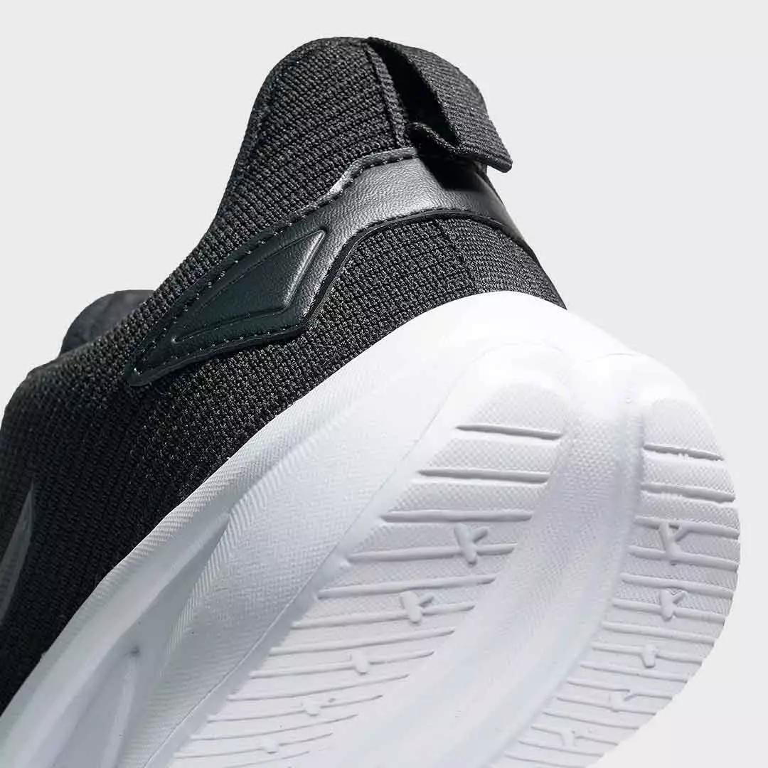 Eagle Sepatu Sneakers Lifestyle Bravio - HITAM/PUTIH