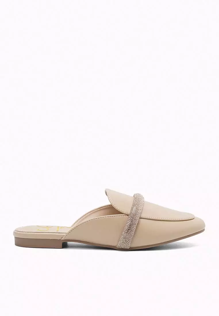Discount on Sofab!  shoes - SKU: Ilana Flat Mules