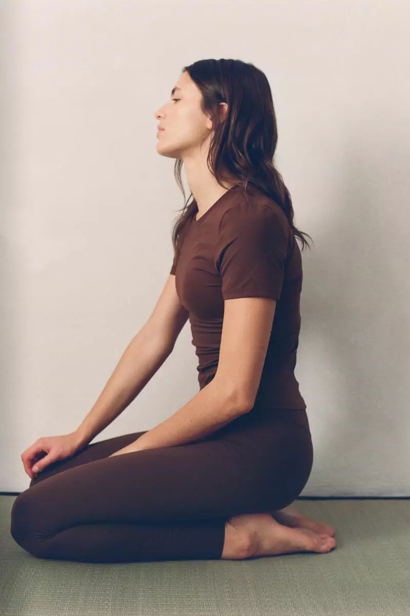 Sports leggings with SoftMove™