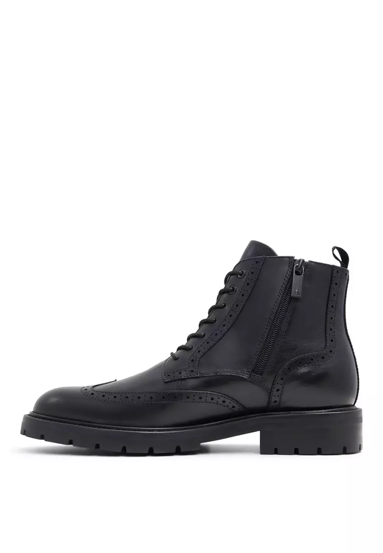 Toney Boots