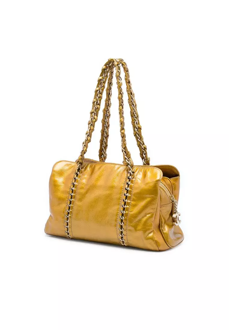 Pre-Loved Chanel Medium Crinkled Patent Luxe Ligne Tote