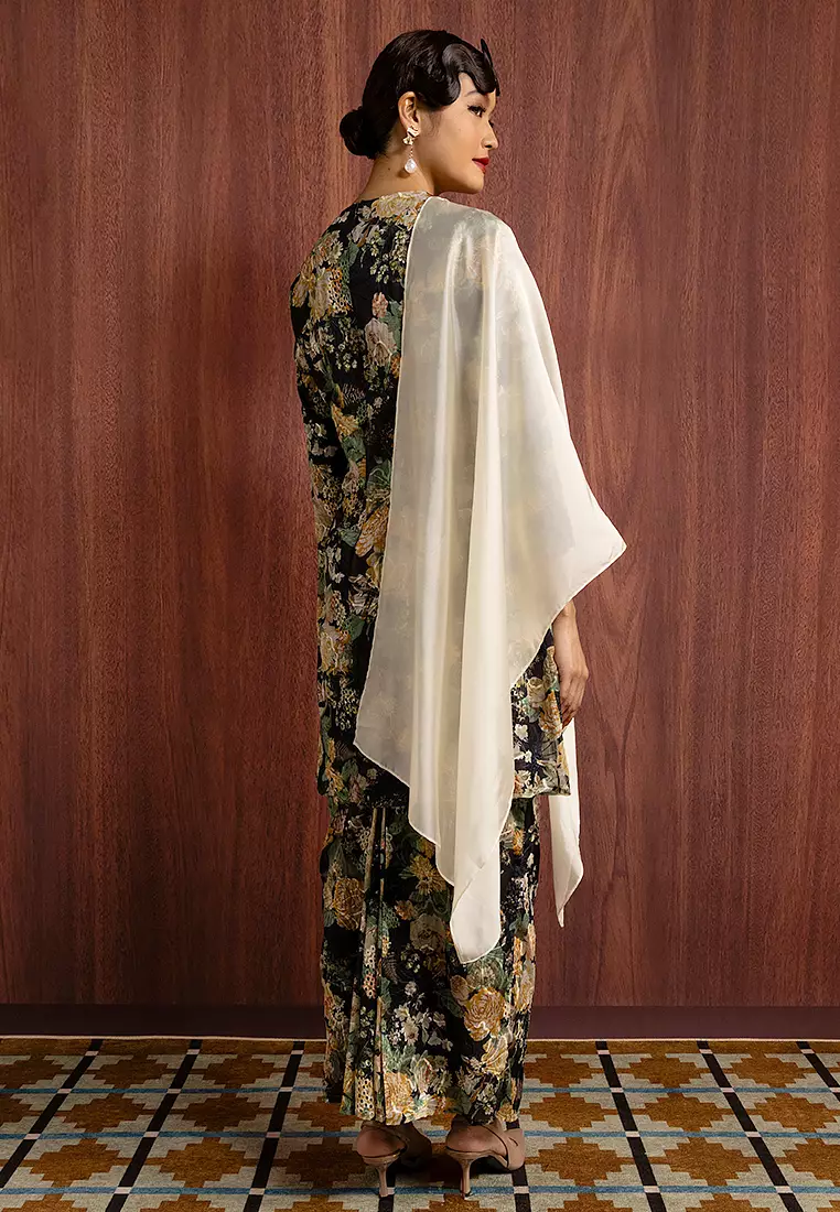 SOPHIA KURUNG PAHANG SET WITH SELENDANG