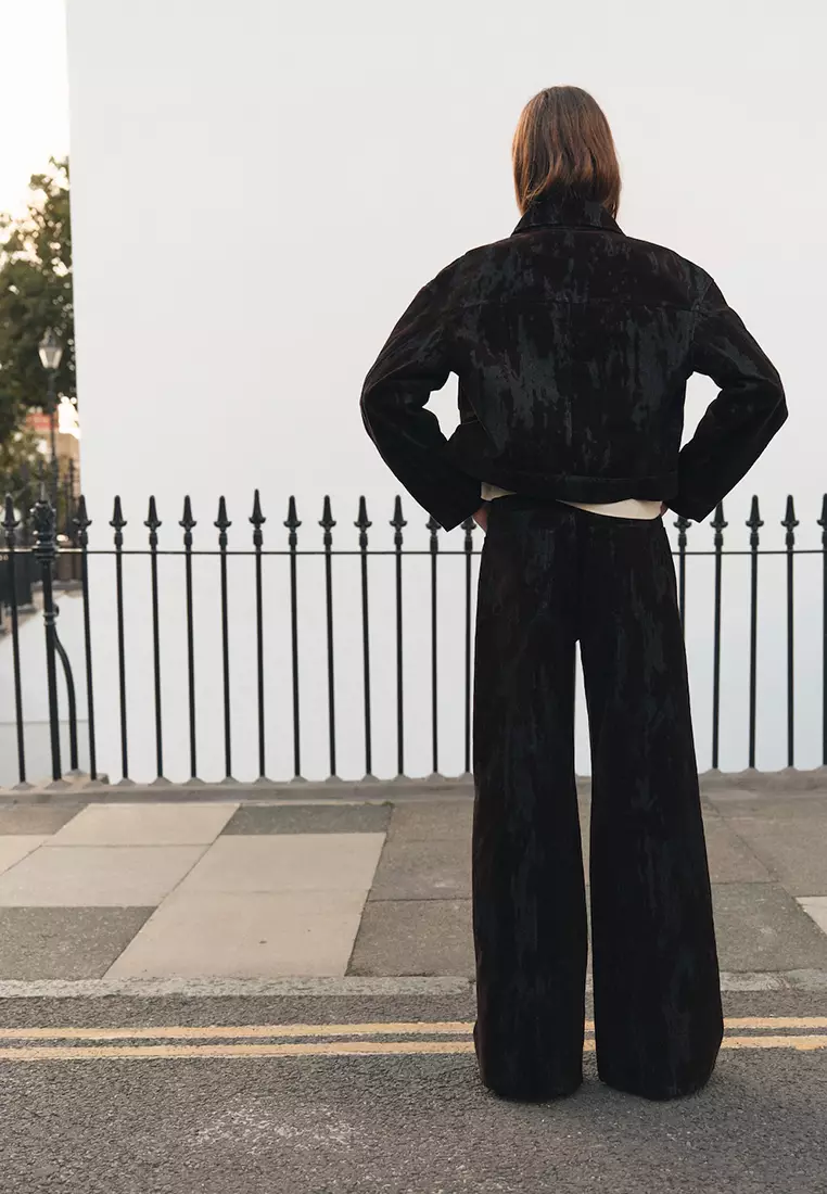 Wide-Leg Devoré Jeans