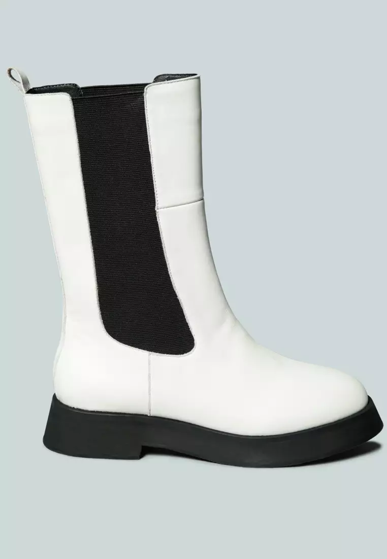 Buy flat boots online on sale