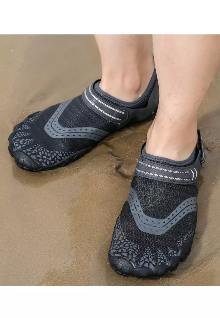 Unisex Velcro Outdoor Hiking And Wading Shoes HYF203