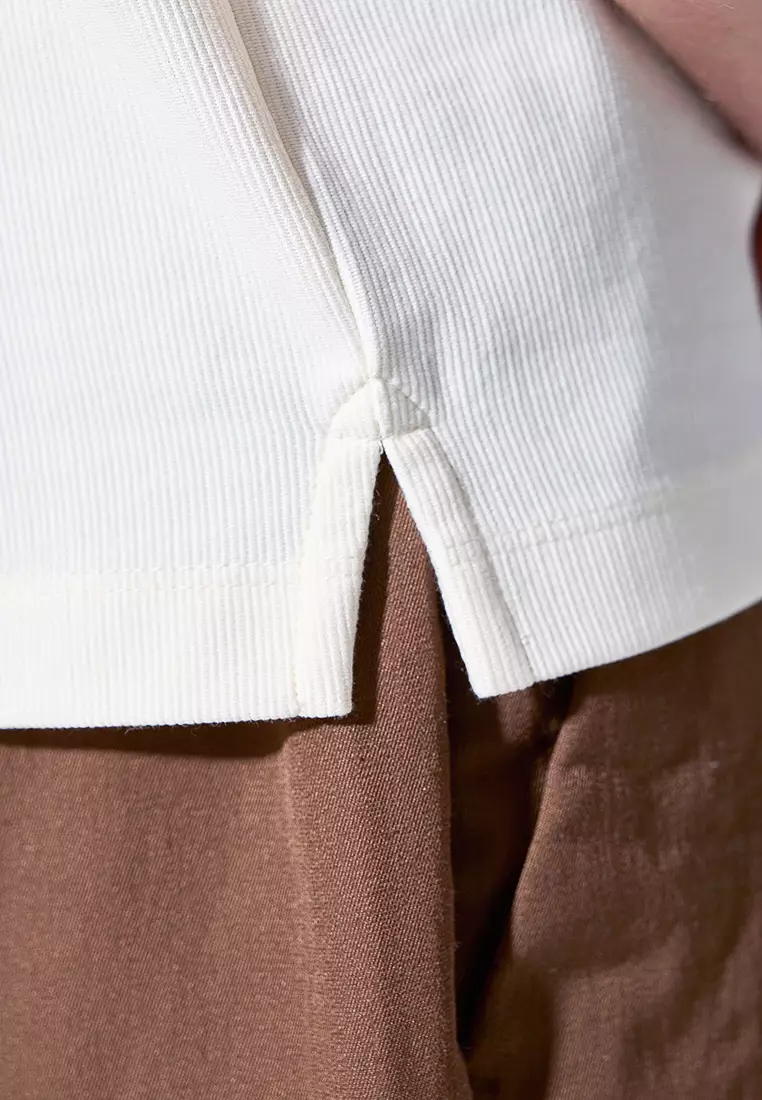 Off-white Cool Sensation Vertical Stripe High-neck T-shirt