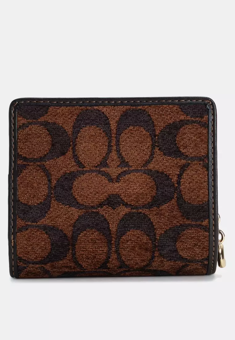 Snap Wallet In Signature Leather