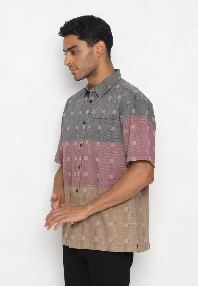 POLICE Kemeja Border Printing Regular Fit Pria