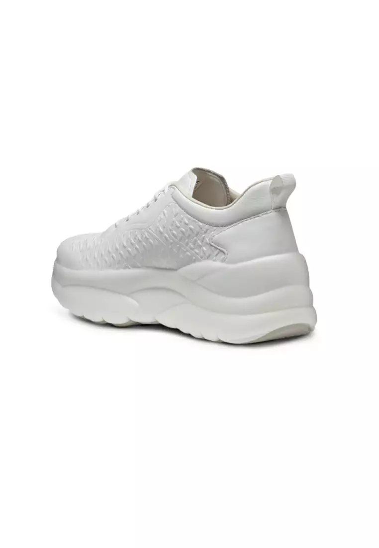 Women's D XTORS Flats Sneakers