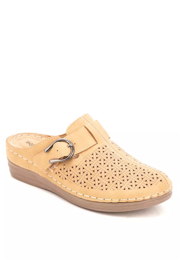 Discount on Unlisted  shoes - SKU: Soft Clog 1 Wedge Slides
