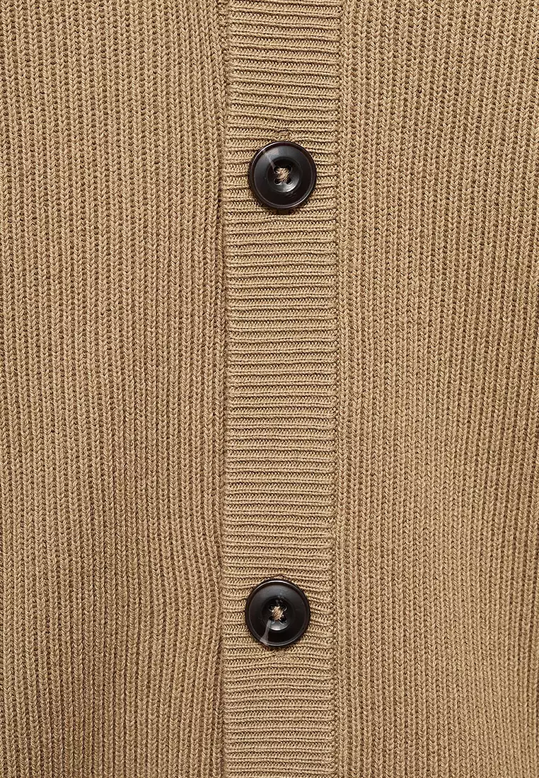 Ribbed Knitted Cardigan With Buttons