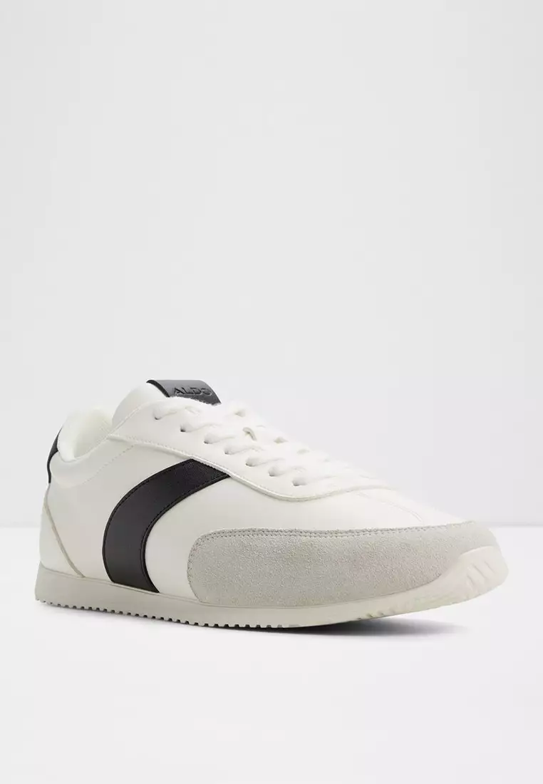 Nathaniel Low-Top Sneakers