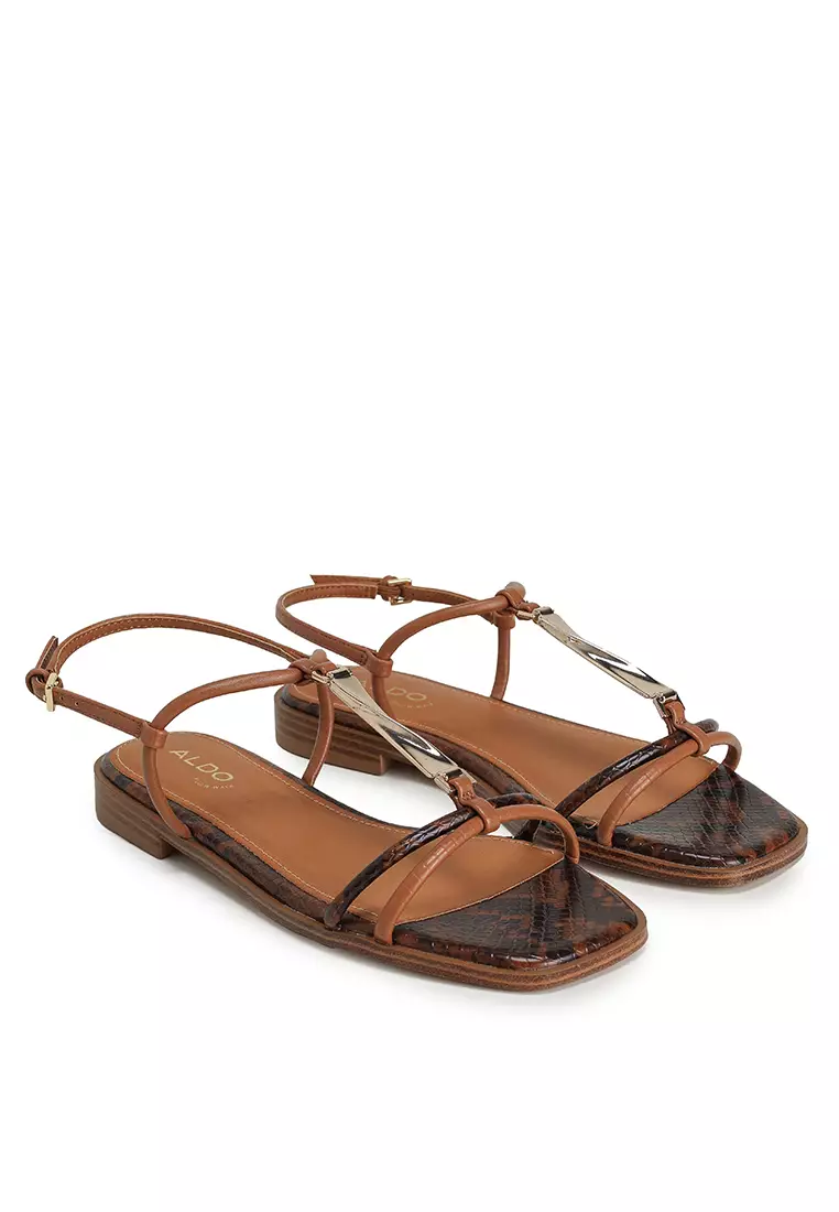 Ebaeryn Sandals