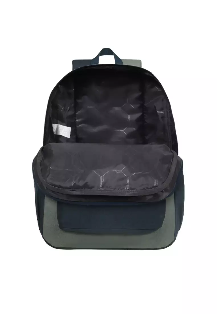 5957 Backpack with Side Pocket