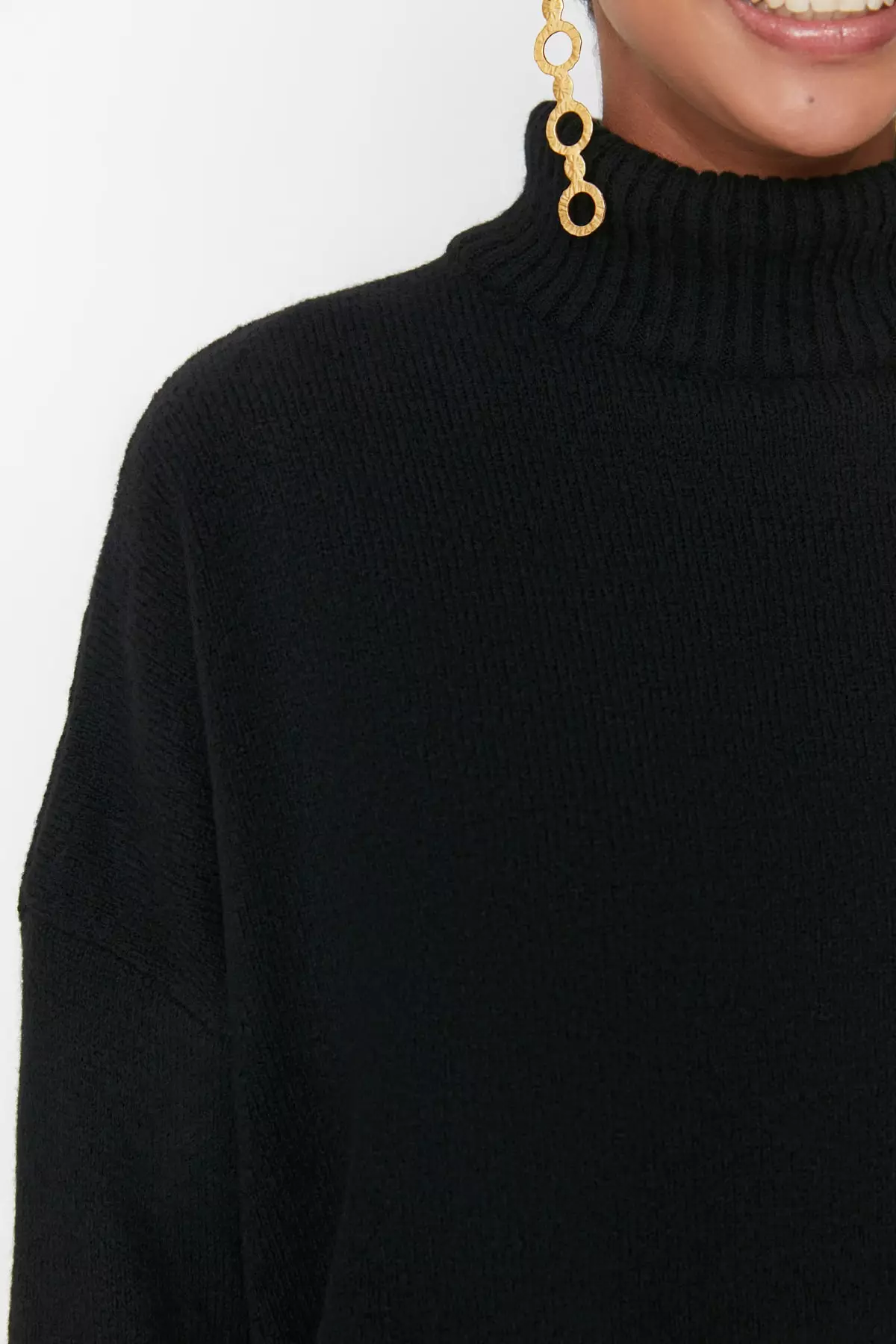 Stand-Up Collar Knitwear Sweater