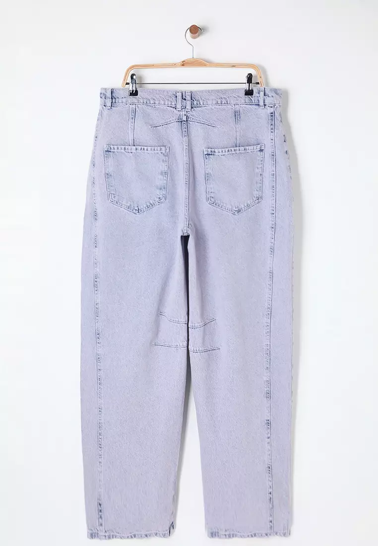 Plus Size Baggy Fit Jeans