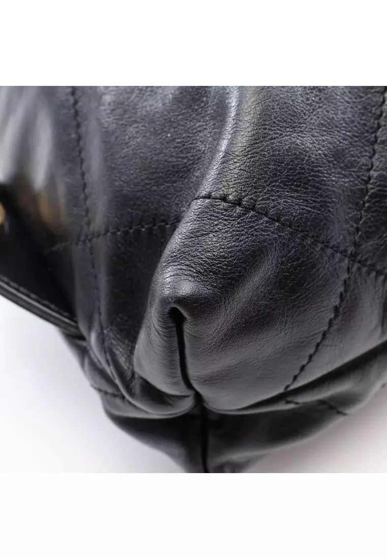 Pre-Loved Chanel chanel 22 Backpack knapsack leather black gold hardware