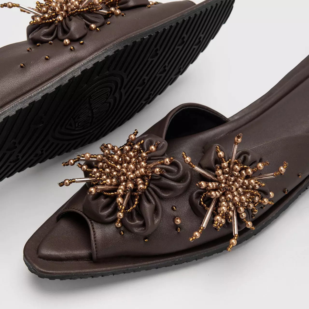 Fleuria Sandals Brown