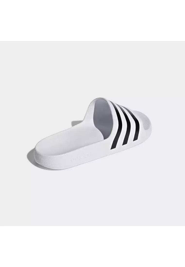 Adilette Aqua Slides