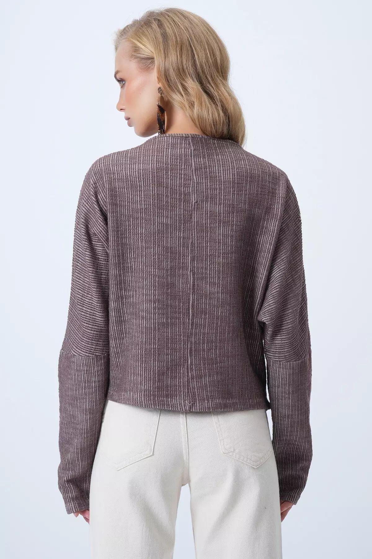 Women's Brown Cowl Collar Wide Cut Knitted Blouse Alc-X13126