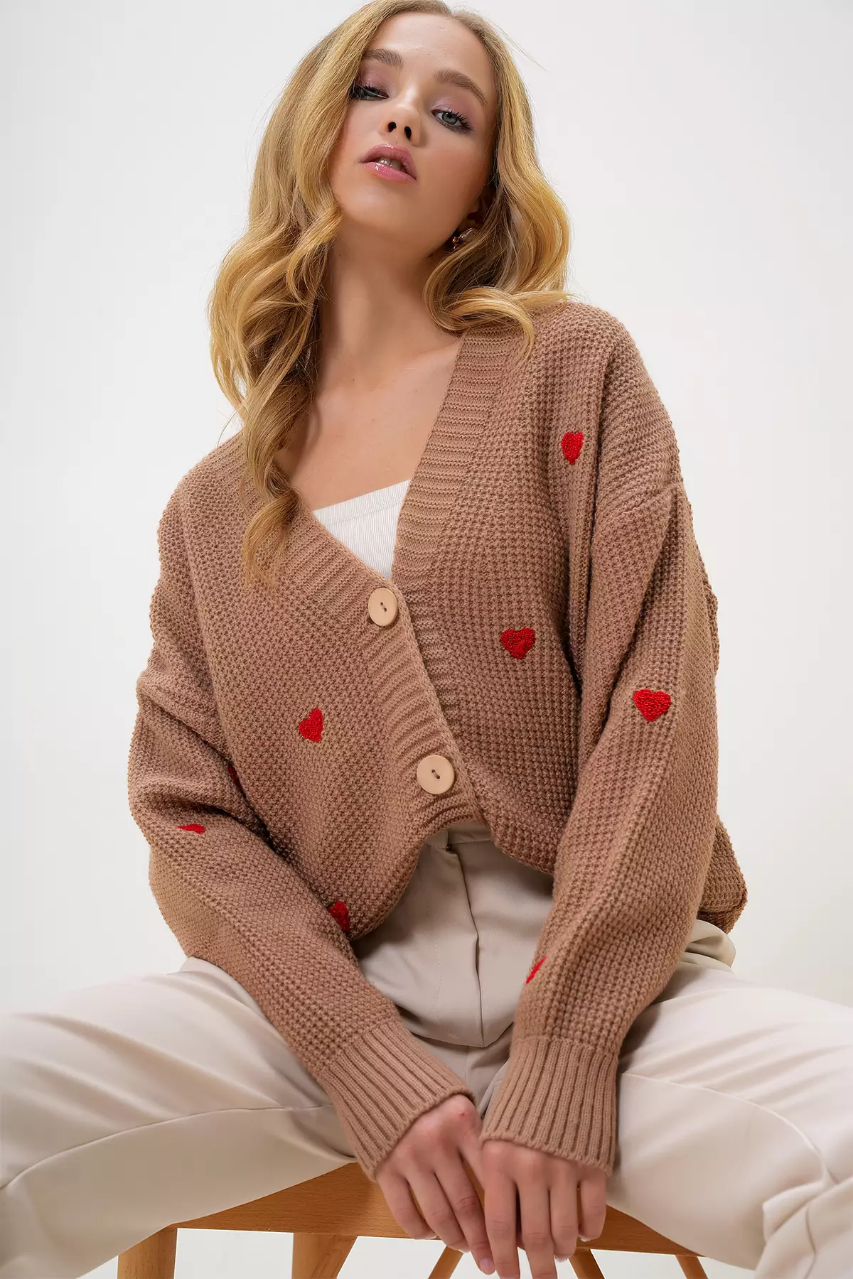Embroidered Cardigan