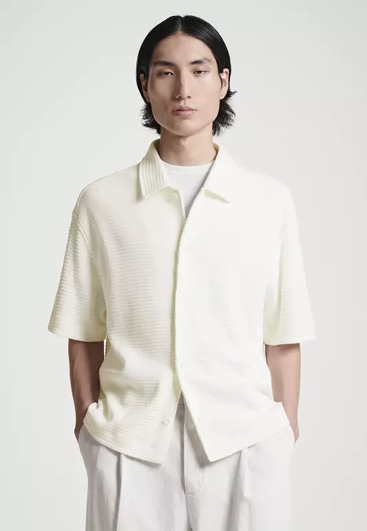 Textured Short-Sleeved Shirt