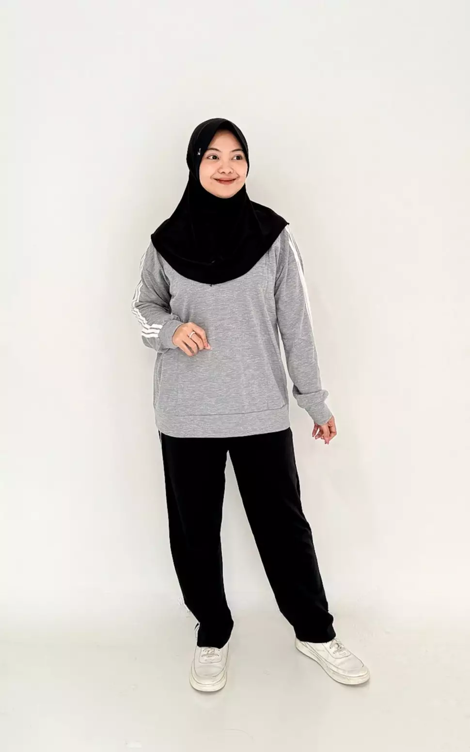 Set Sporty Pants Jasmin - Setelan Baju Olahraga Wanita