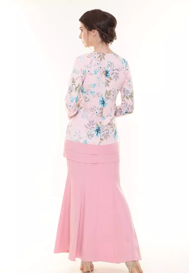 Ivy Printed Kurung Modern in Peach Pink