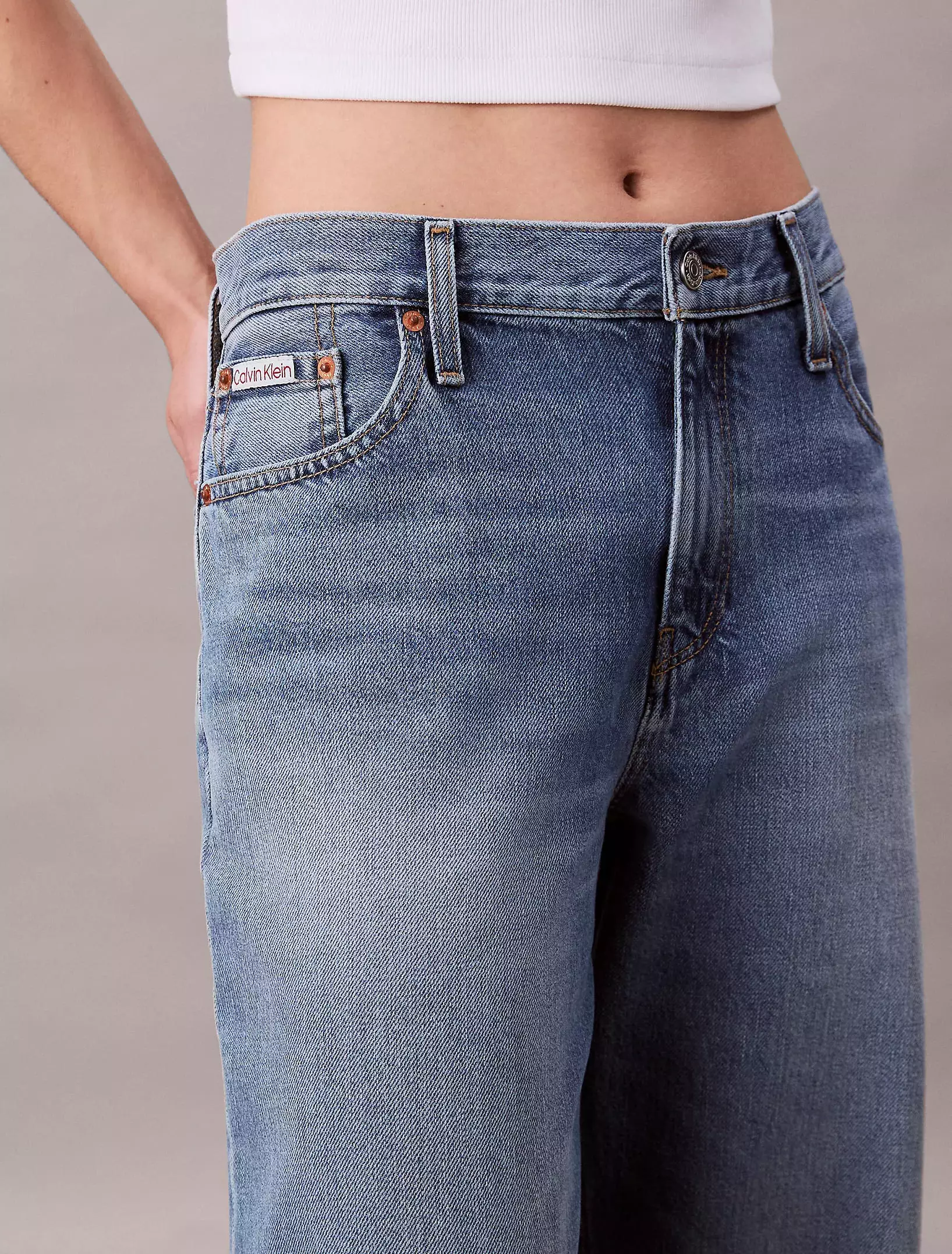 Calvin Klein - Low Rise Baggy Jeans