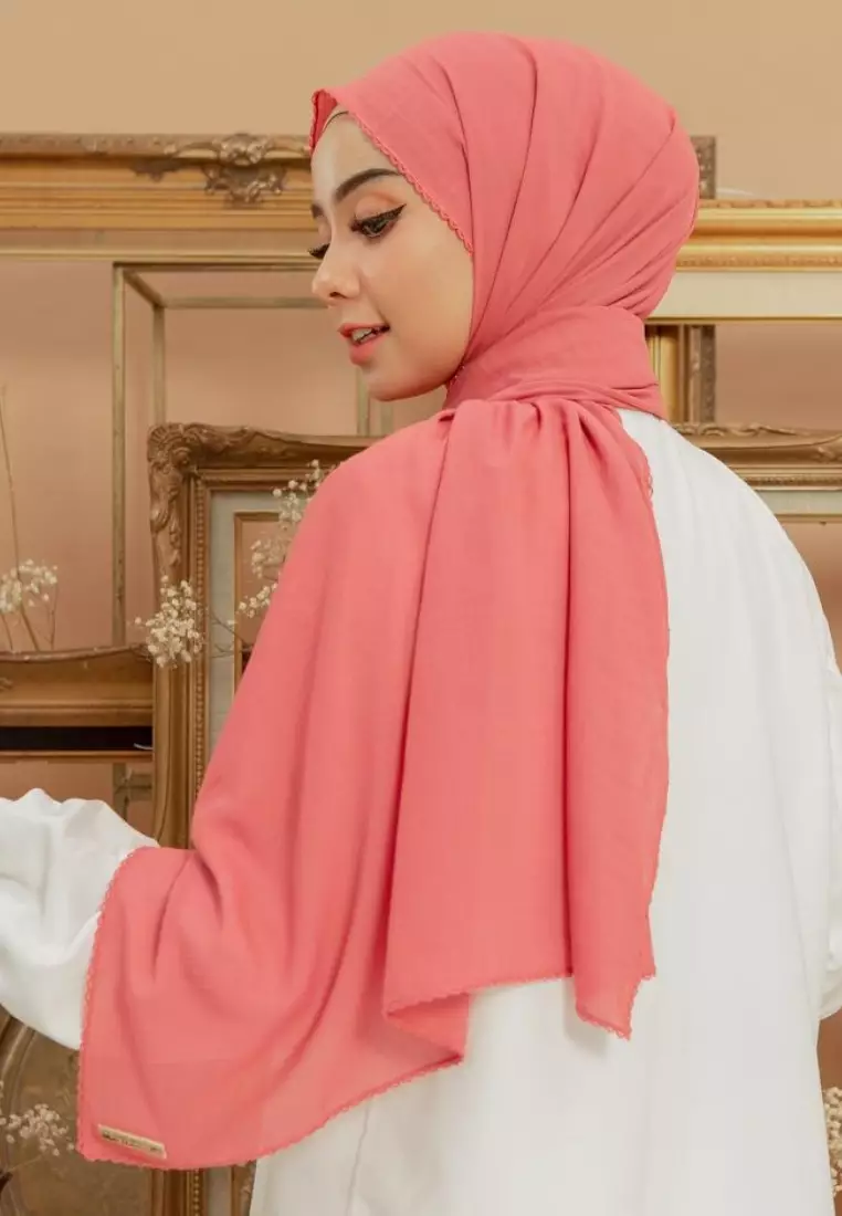 Embroidery Signature Shawl Rapture Rose