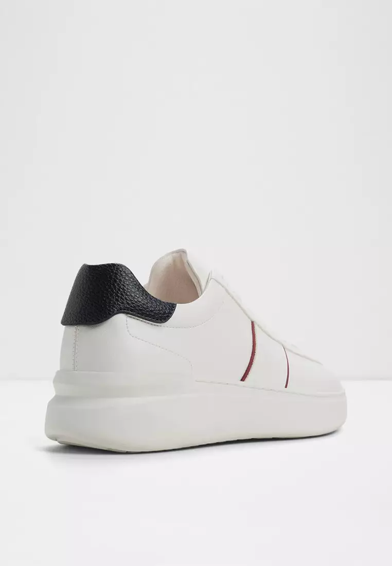 Paxon Low-Top Sneakers