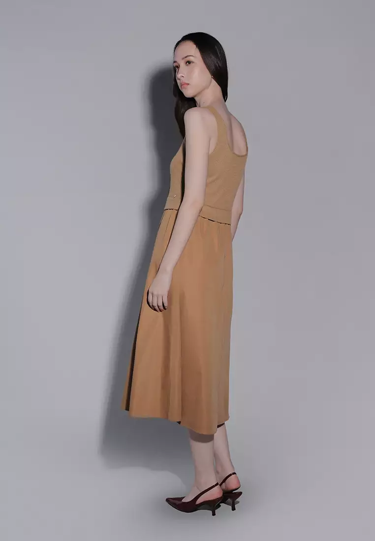 Holiday 2025 Ishka Sleeveless Dress