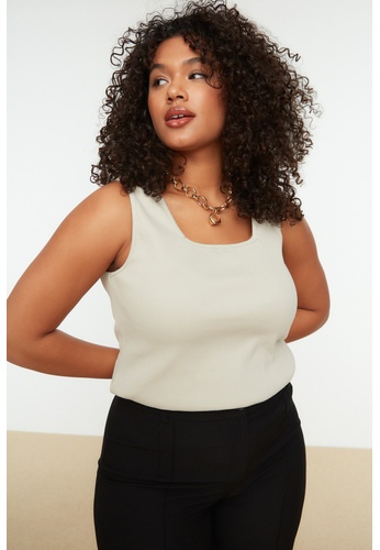 Trendyol Plus Size Square Neck Tank Top 2023 | Buy Trendyol Online | ZALORA  Hong Kong