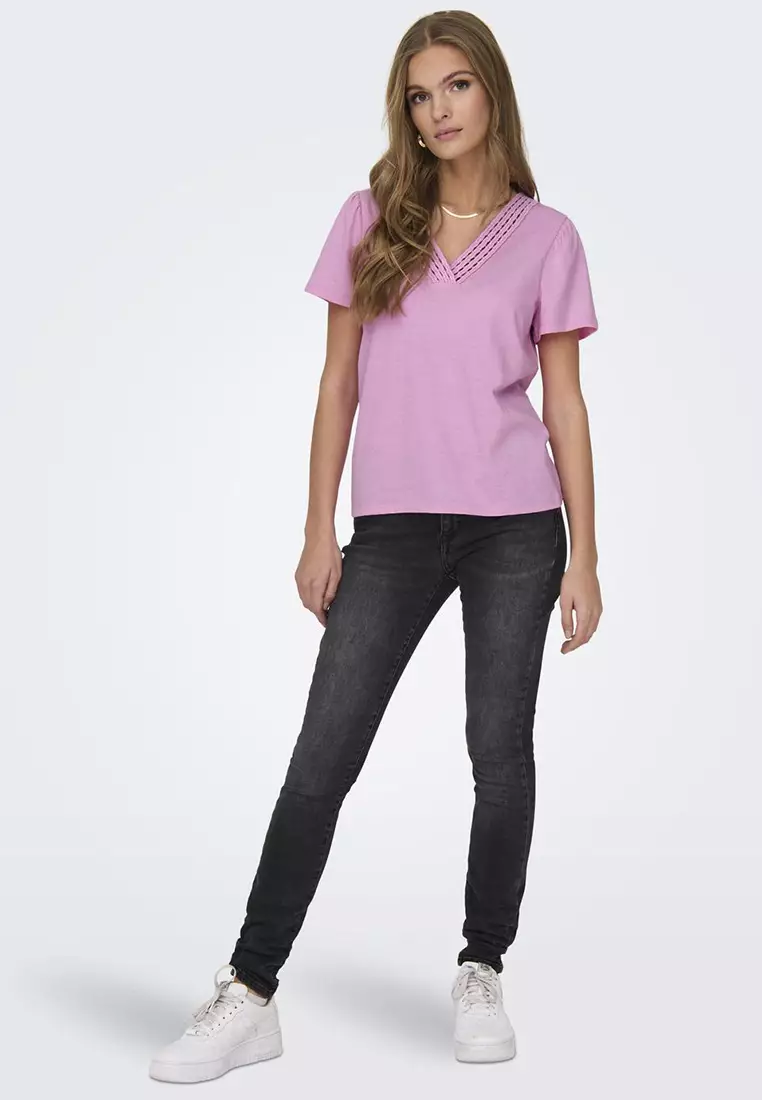 Benita Short Sleeves V-Neck Top