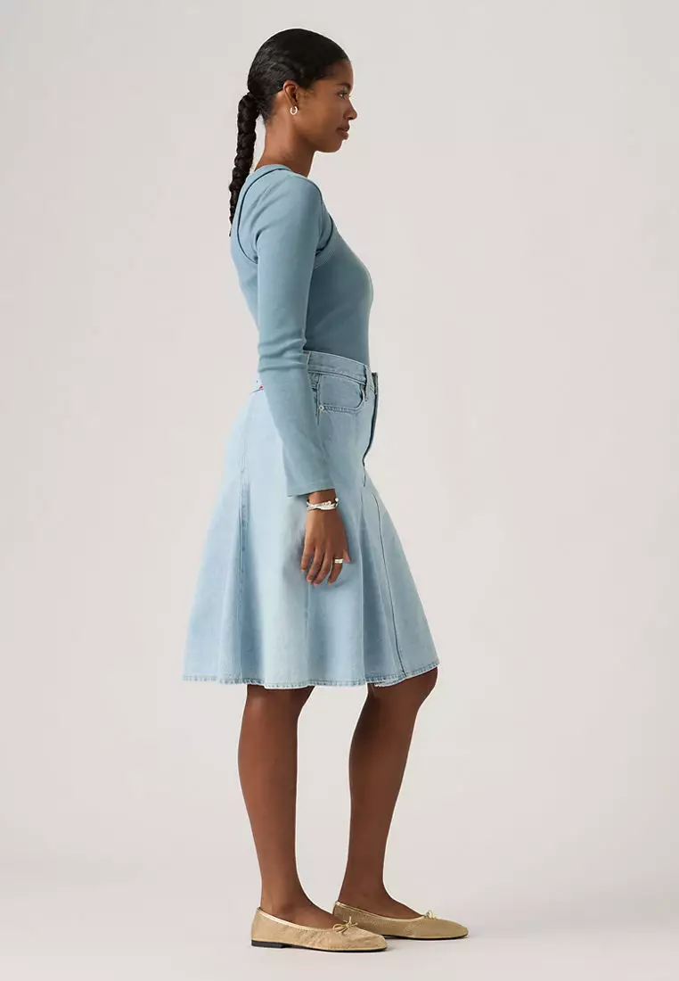 Levi's® Women's Godet Knee-Length Skirt (005N8-0003)