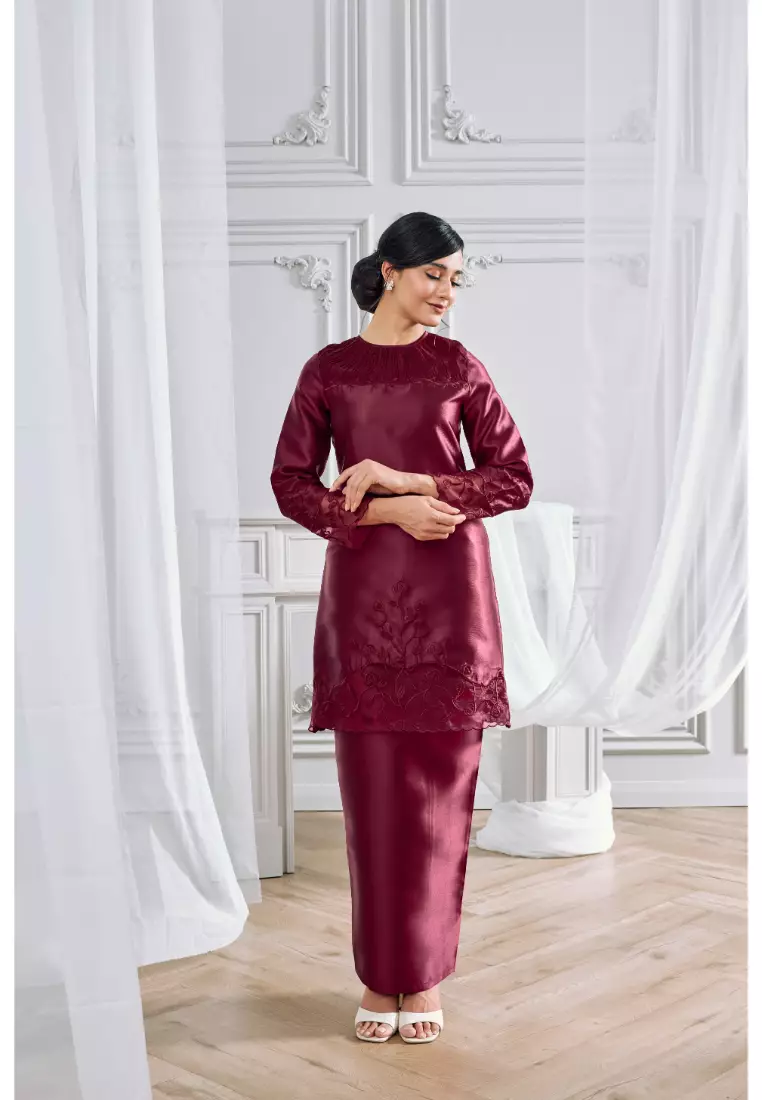 Kurung Moden Madina