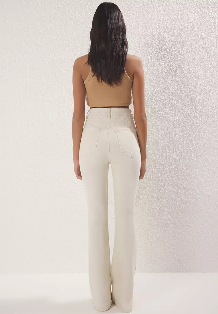 Ecru High Waist Flare Jeans TWOSS25JE00101
