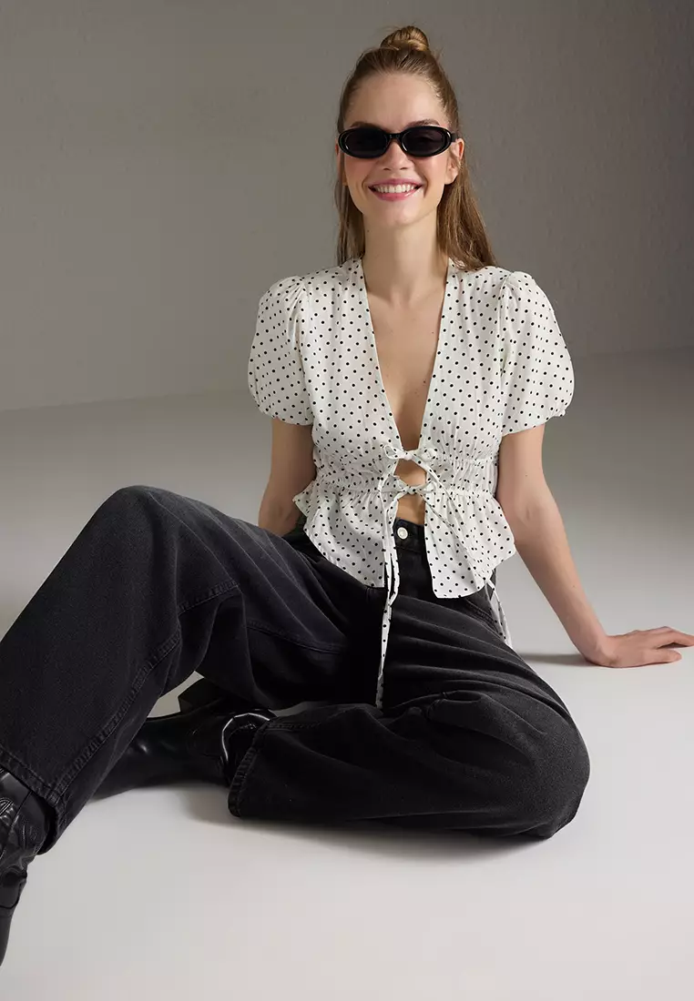 White Front Tie Detail Polka Dot V Neck Shirt TWOSS25BZ00508