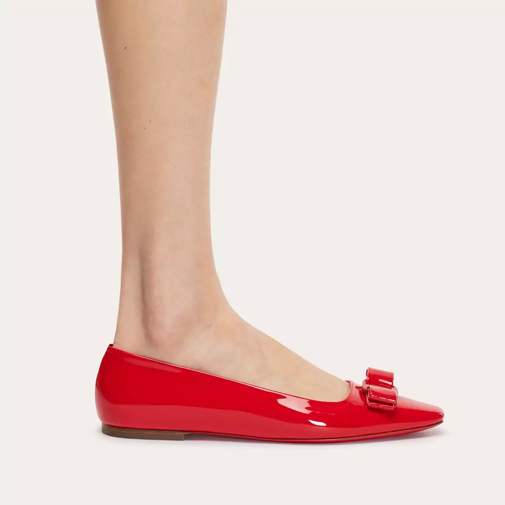 Jual Salvatore Ferragamo Vara Bow Flats Patent Leather Flame Red