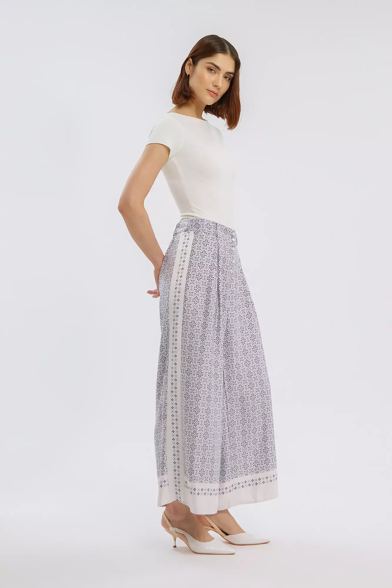 Minimal Anindita Pants Blue White Warna BLUE WHITE